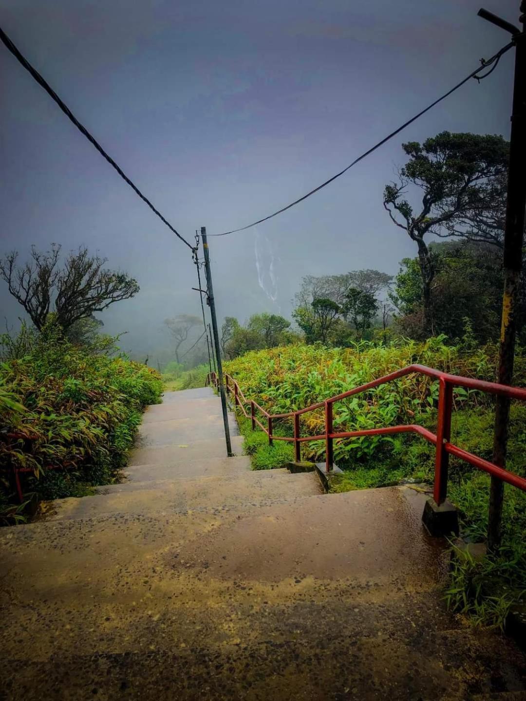 Dilani Adamspeak Riverstay Nallathanniya Exterior photo