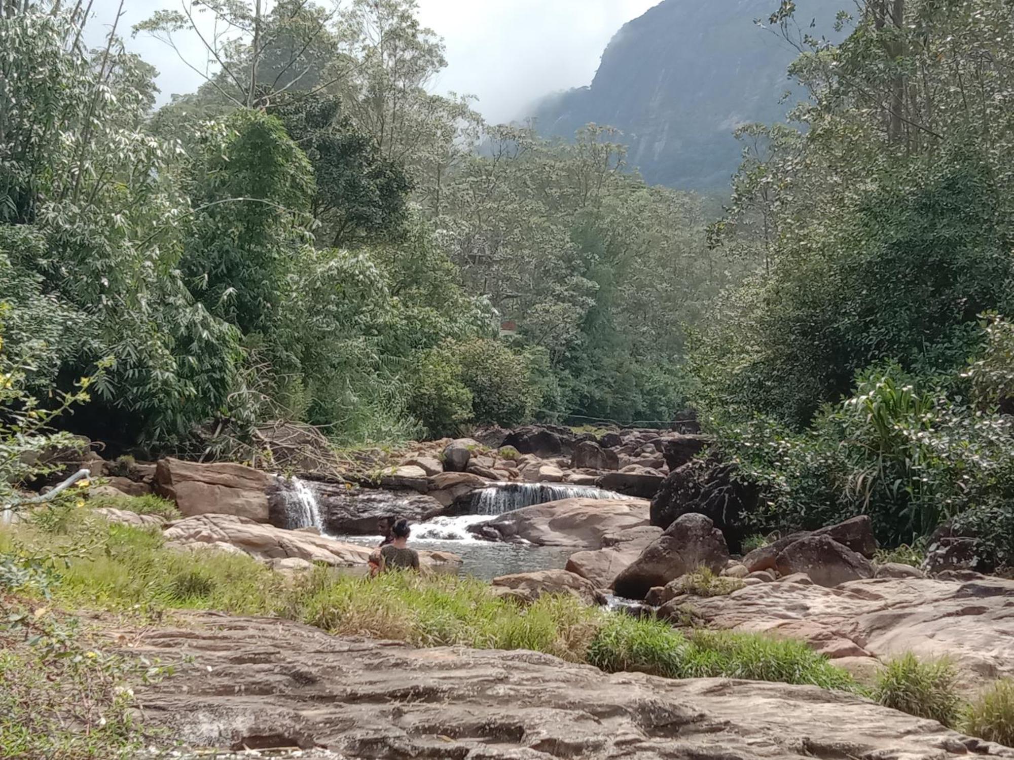 Dilani Adamspeak Riverstay Nallathanniya Exterior photo