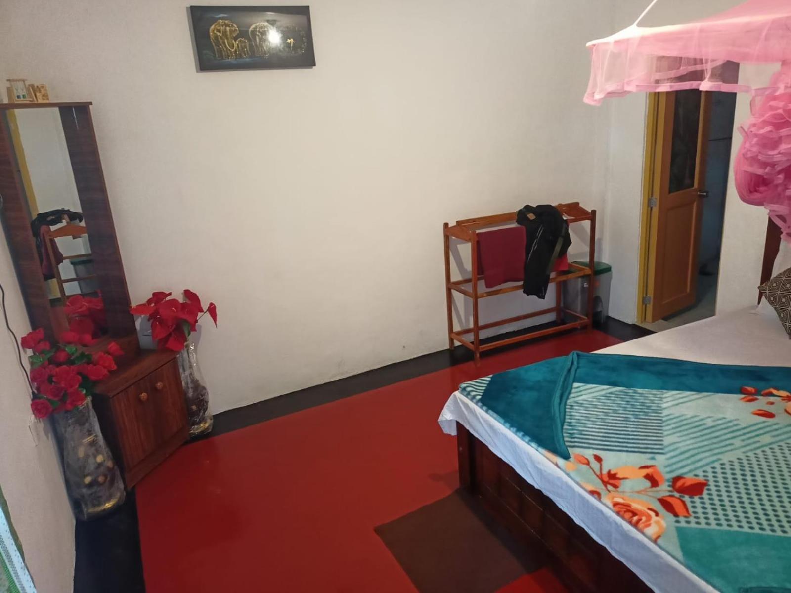 Dilani Adamspeak Riverstay Nallathanniya Exterior photo